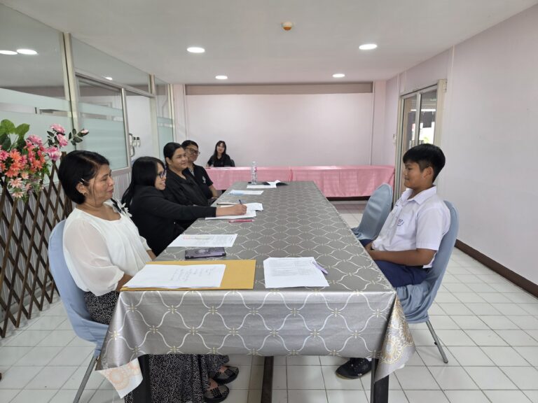 การสอบคัดเลือกนักเรียน โรงเรียนสาธิตมหาวิทยาลัยราชภัฏเพชรบูรณ์