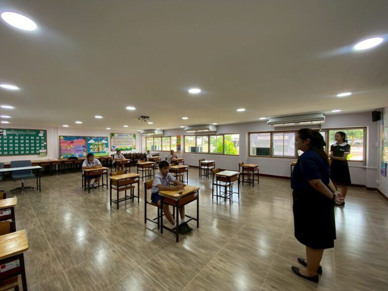 บรรยากาศการสอบคัดเลือกนักเรียนเข้าศึกษาระดับชั้นมัธยมศึกษาปีที่ 1 ประจำปีการศึกษา 2569 วันที่ 4 เมษายน 2569 ณ โรงเรียนสาธิตมหาวิทยาลัยราชภัฏเพชรบูรณ์