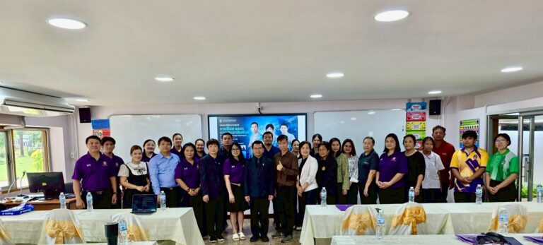 บรรยากาศการอบรมโครงการพัฒนากลยุทธ์การสื่อสารและการประชาสัมพันธ์ โรงเรียนสาธิตมหาวิทยาลัยราชภัฏเพชรบูรณ์
